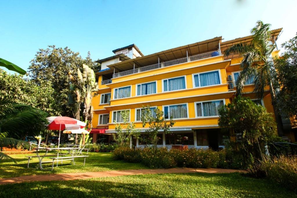 Lake View Resort Lonavala Ngoại thất bức ảnh