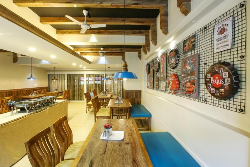 Lake View Resort Lonavala Ngoại thất bức ảnh
