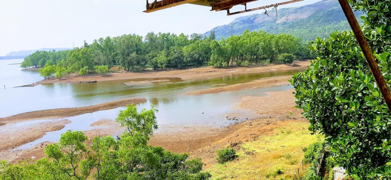 Lake View Resort Lonavala Ngoại thất bức ảnh